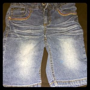 Squeeze Denim Shorts 7 With Natural White Smu